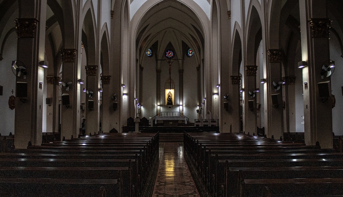 pohled do interiéru kostela