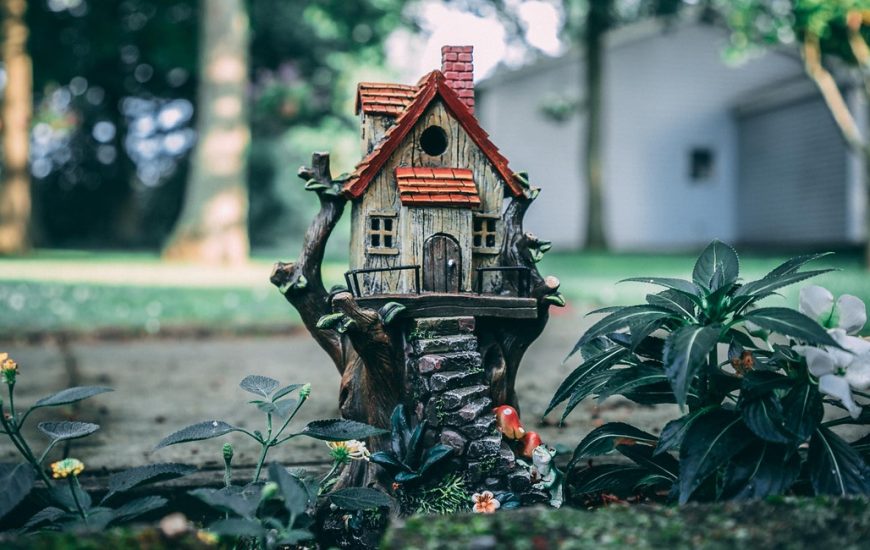 miniaturní domek pro čarodějnici